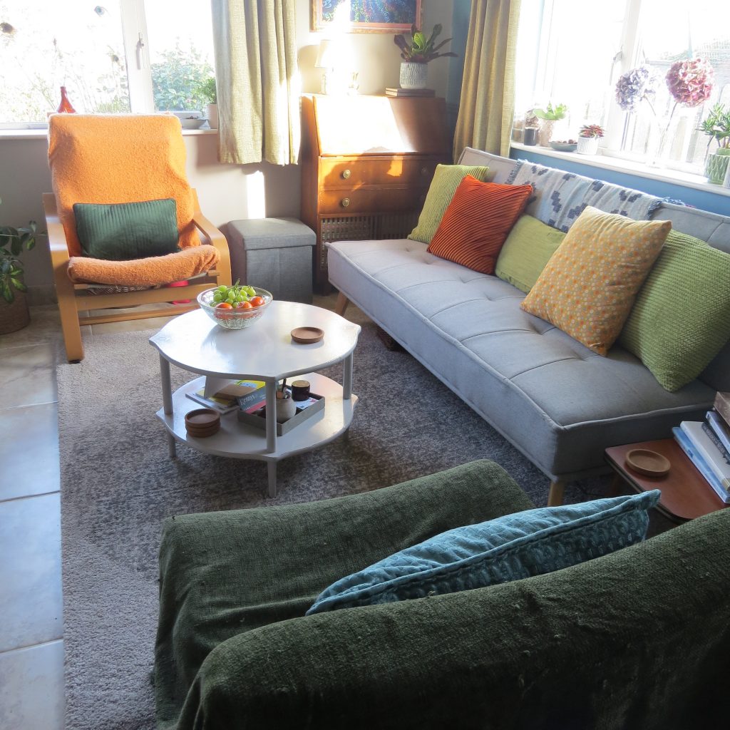 tips for making small spaces feel bigger