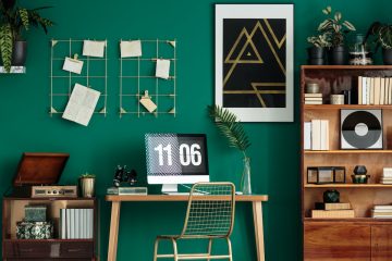 decorating with emerald green